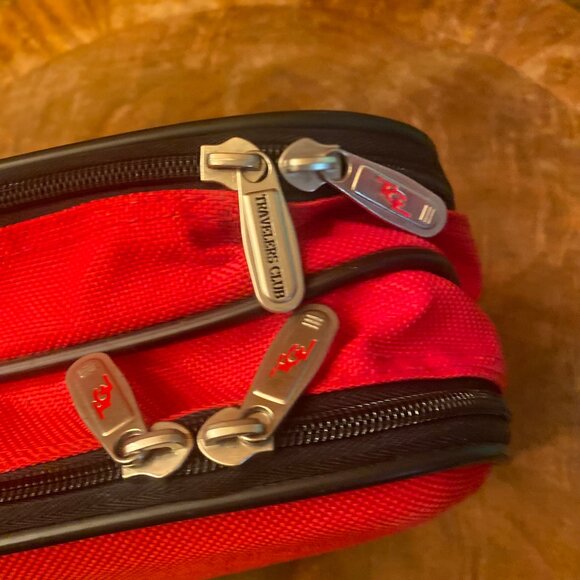 Travelers Club Red Canvas Toiletry Bag EUC - Picture 5 of 5